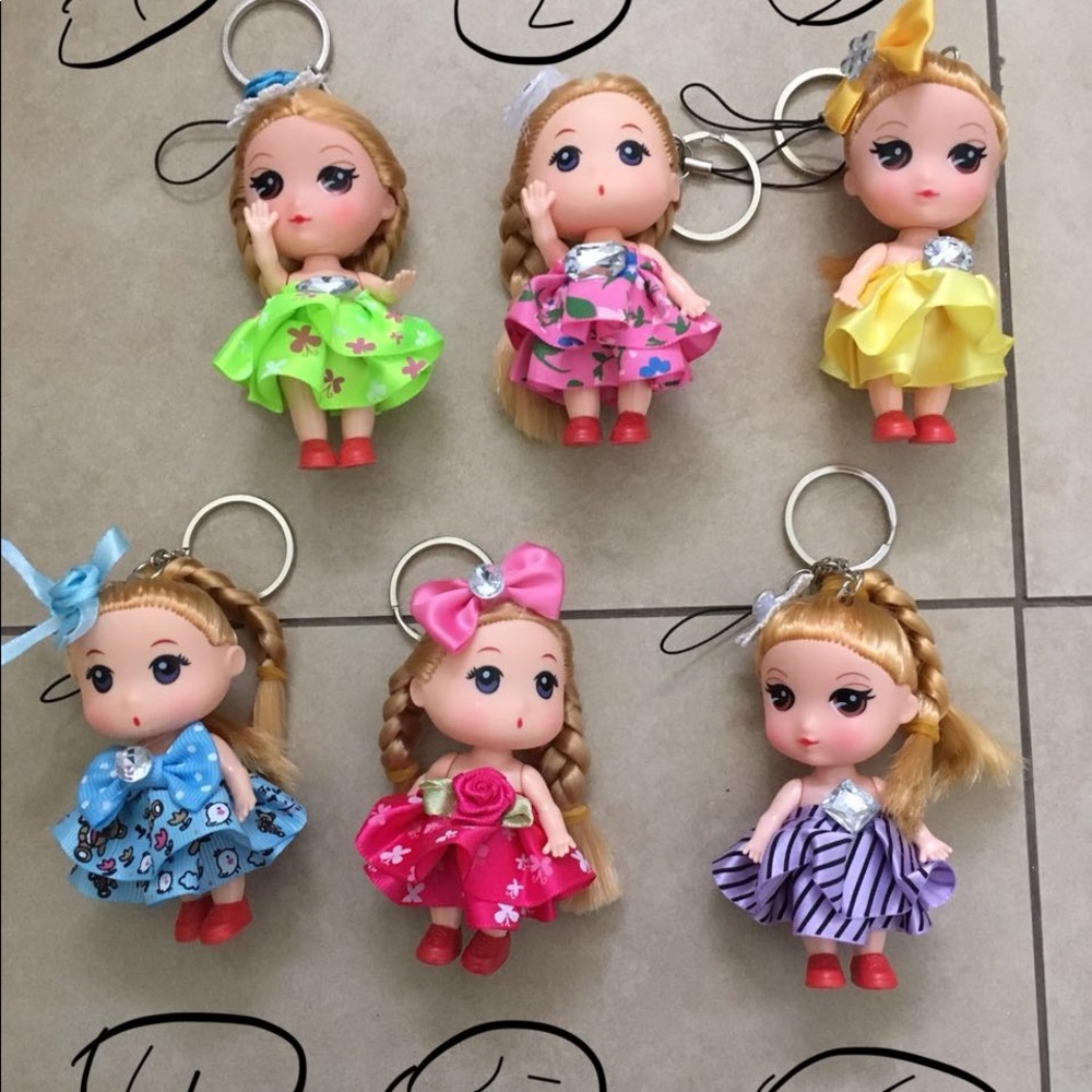 Doll keychain (mini)